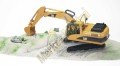 BRUDER Caterpillar Paletli Ekskavatör 02438