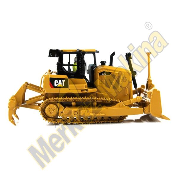 CAT D7E TRACK-TYPE TRACTOR 1:50