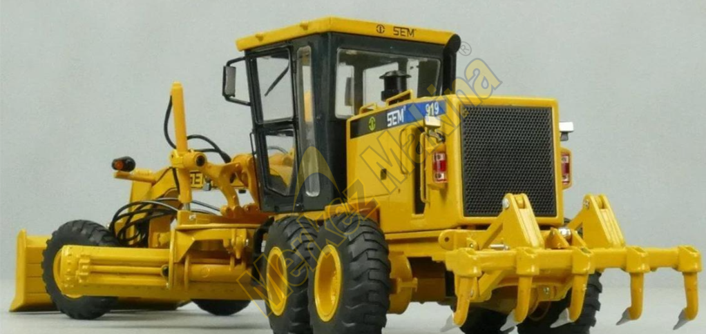 YAGAO SEM919 1/35 ÖLÇEK SEM GREYDER-SERGİLEMEYE HAZIR METAL MODEL